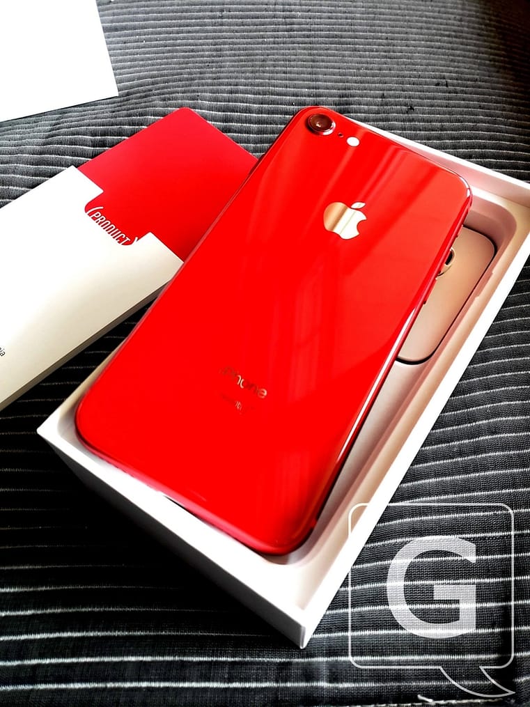 iPhone 8 (RED) dos