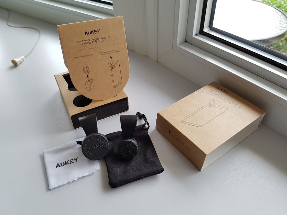 Aukey Lens Box